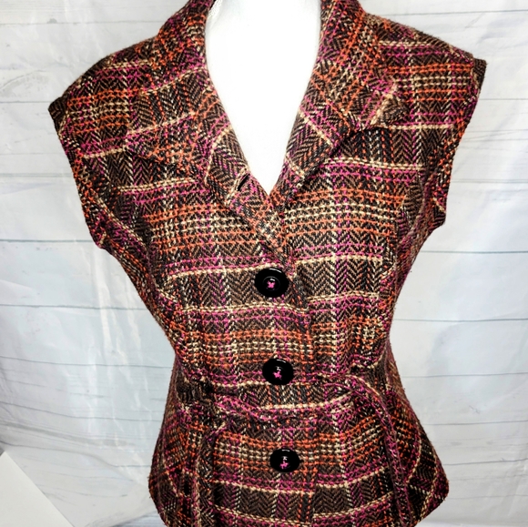 CAbi Wool Blend Plaid Vest Size Medium - Picture 2 of 9